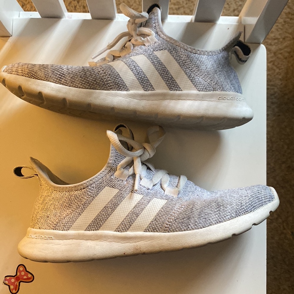 Adidas Cloudfoam Womens size 6.5